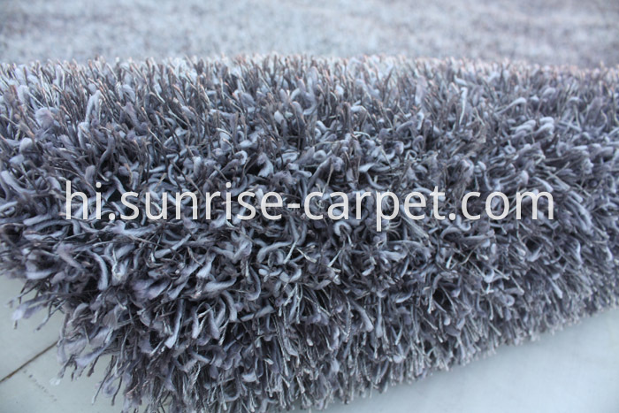 Polyester Shaggy Rug mix yarn with Solid color